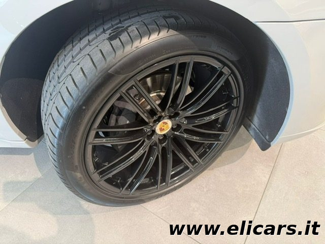 PORSCHE Macan usata, con Volante in pelle