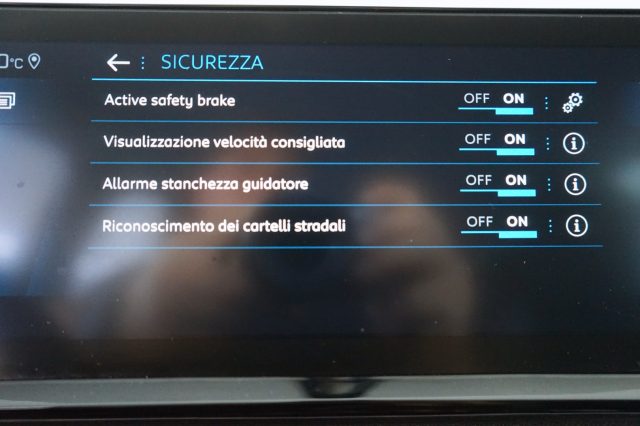 PEUGEOT 5008 usata, con Filtro antiparticolato