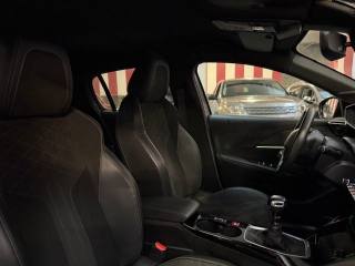 PEUGEOT 208 usata, con Controllo automatico clima