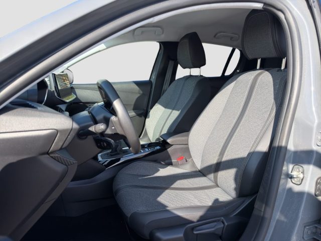 PEUGEOT 208 usata 9
