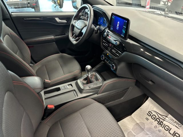 FORD Kuga usata, con Sistema di navigazione