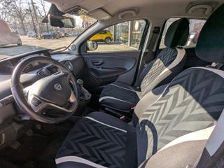 LANCIA Ypsilon usata, con Controllo trazione