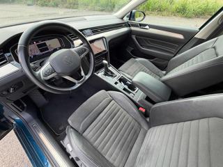 VOLKSWAGEN Passat Variant usata, con Fendinebbia
