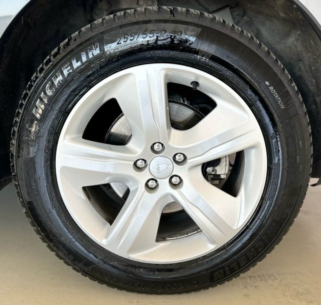 LAND ROVER Range Rover Velar usata, con Controllo trazione
