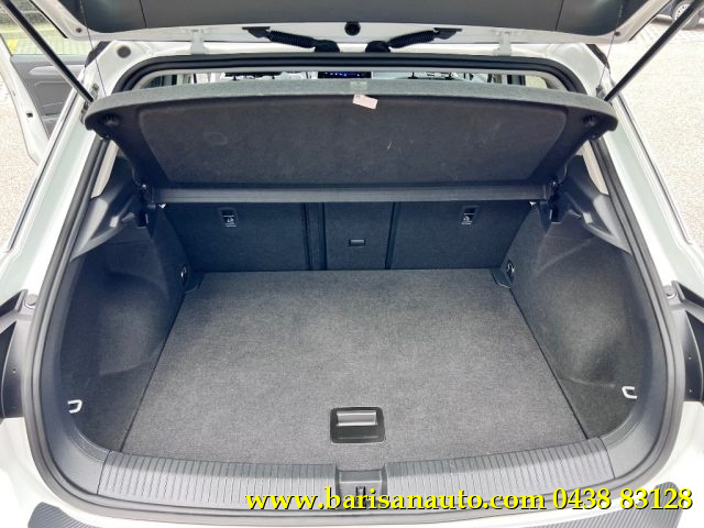 VOLKSWAGEN T-Roc usata, con Cerchi in lega