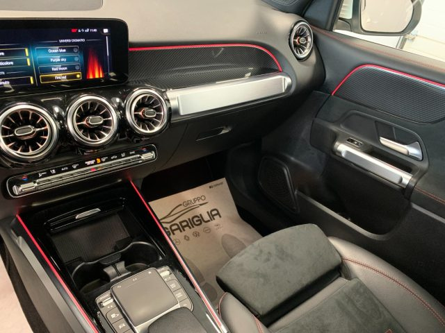 MERCEDES-BENZ GLB 200 usata, con Sedile posteriore sdoppiato