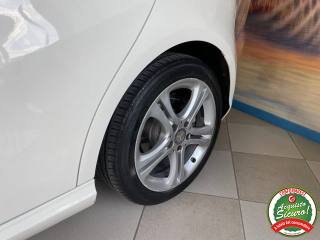 MERCEDES-BENZ A 180 usata, con Sedili riscaldati