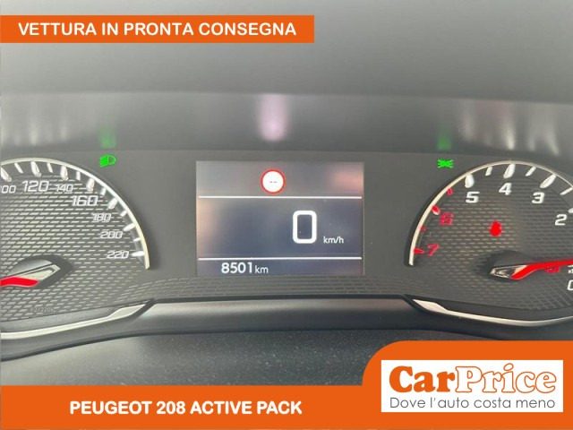 PEUGEOT 208 usata, con USB