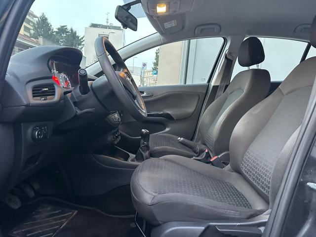 OPEL Corsa usata, con Autoradio