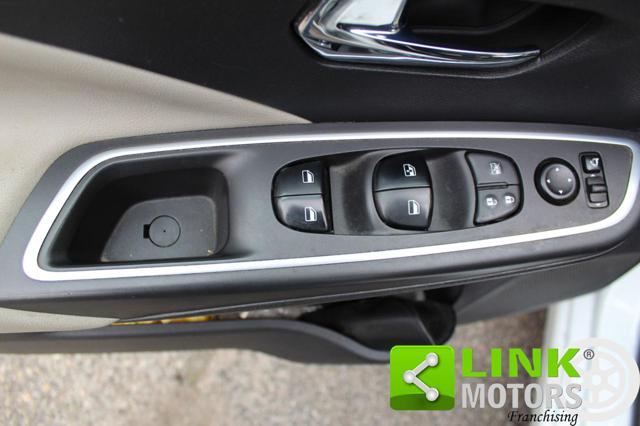 NISSAN Micra usata, con Sedile posteriore sdoppiato