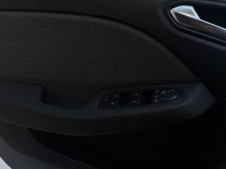 RENAULT Clio usata, con Controllo automatico clima