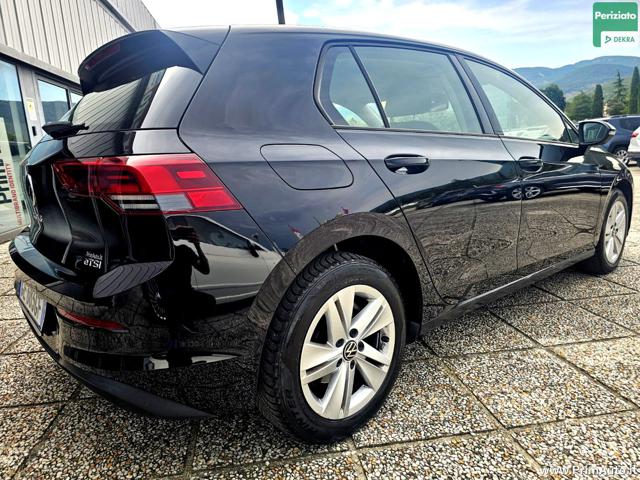 VOLKSWAGEN Golf usata, con Autoradio
