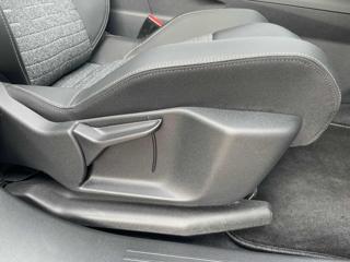 PEUGEOT 3008 usata, con Specchietti laterali elettrici