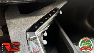 PEUGEOT 3008 usata, con Bracciolo