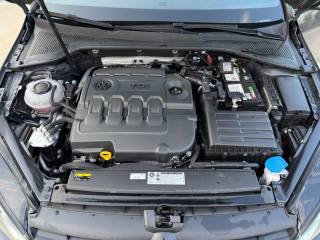 VOLKSWAGEN Golf usata, con Servosterzo