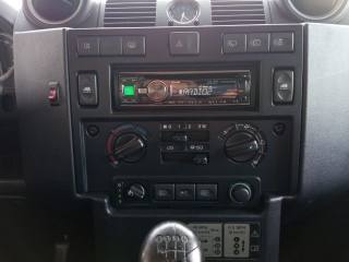 LAND ROVER Defender usata 26
