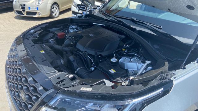 LAND ROVER Range Rover Velar usata, con Volante multifunzione