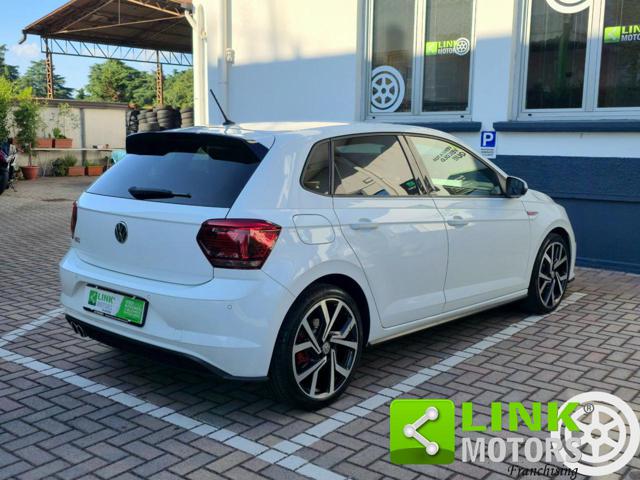 VOLKSWAGEN Polo usata, con Autoradio
