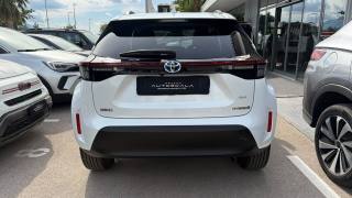 TOYOTA Yaris Cross usata, con Autoradio