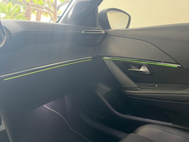 PEUGEOT 208 usata, con Controllo elettronico della corsia