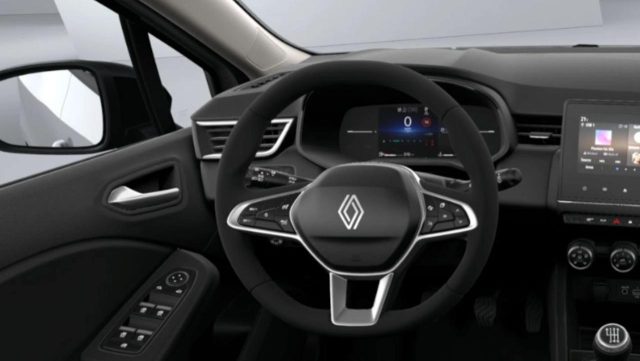 RENAULT Clio usata, con Alzacristalli elettrici
