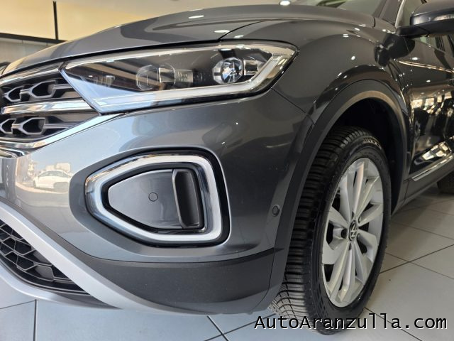 VOLKSWAGEN T-Roc usata, con Sedile posteriore sdoppiato