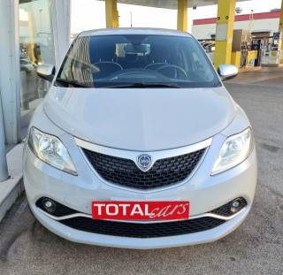 LANCIA Ypsilon usata, con Chiusura centralizzata