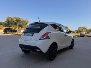LANCIA Ypsilon usata 38