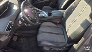 PEUGEOT 3008 usata, con Sistema di navigazione