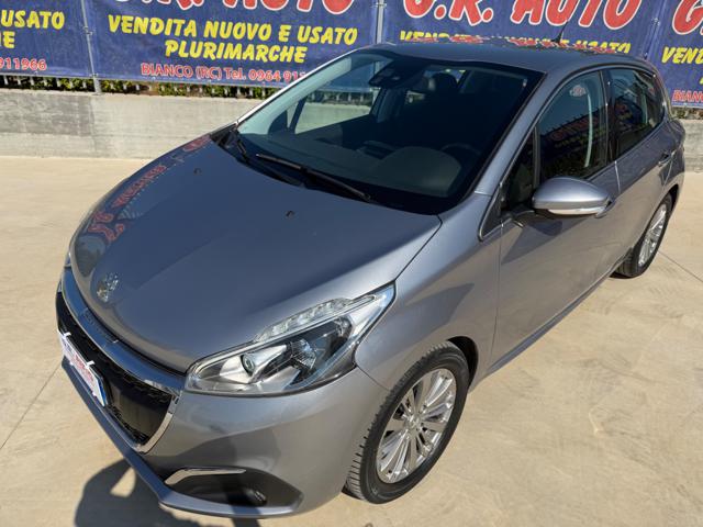 PEUGEOT 208 usata, con Airbag