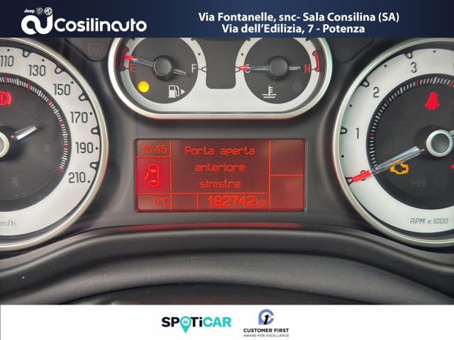 FIAT 500L usata, con USB