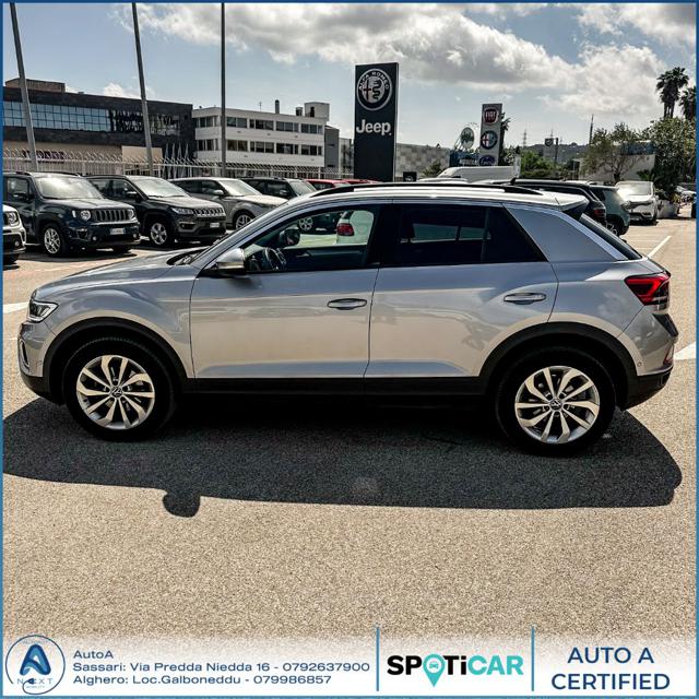 VOLKSWAGEN T-Roc usata, con Autoradio