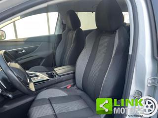 PEUGEOT 5008 usata, con Cerchi in lega
