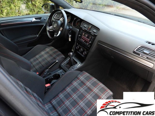 VOLKSWAGEN Golf usata 8