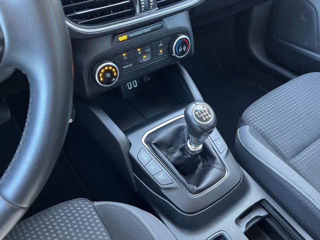 FORD Focus usata, con Specchietti laterali elettrici