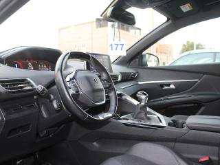 PEUGEOT 3008 usata, con Climatizzatore
