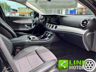 MERCEDES-BENZ E 200 usata, con Chiusura centralizzata