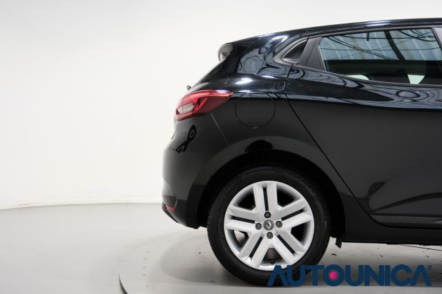 RENAULT Clio usata 44