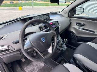 LANCIA Ypsilon usata 13