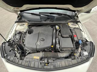 MERCEDES-BENZ GLA 200 usata, con Lettore CD