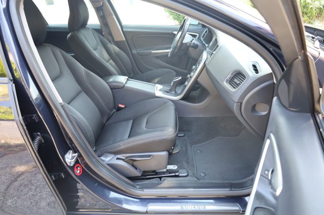 VOLVO V60 usata 122