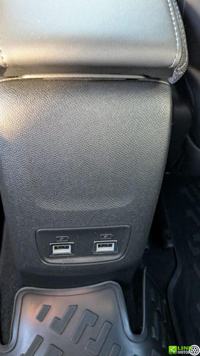 PEUGEOT 208 usata, con Sedili sportivi