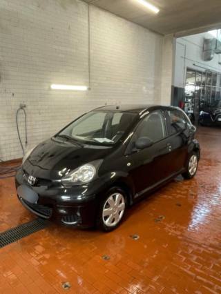 TOYOTA Aygo 1.0 12V VVT-i 5 porte Now Connect