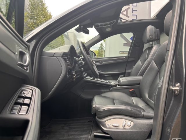 PORSCHE Macan usata, con Autoradio