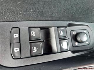 SKODA Karoq usata, con USB