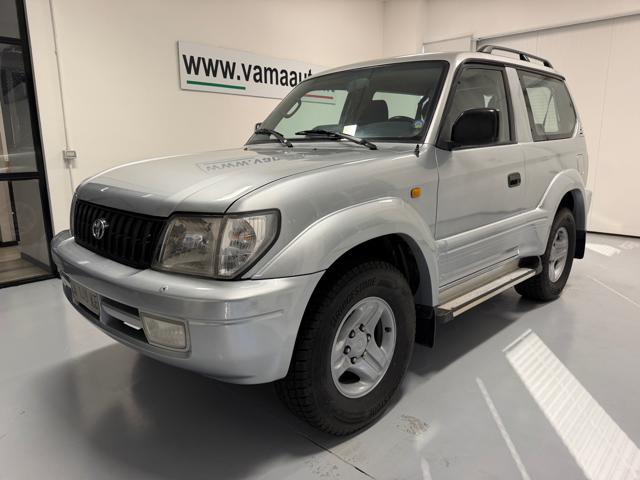 TOYOTA Land Cruiser usata, con Airbag