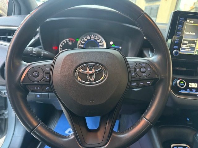 TOYOTA Corolla usata, con Park Distance Control