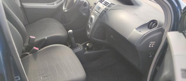 TOYOTA Yaris usata, con Chiusura centralizzata