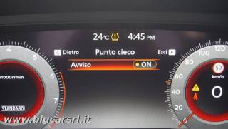 NISSAN Qashqai usata, con Fari LED