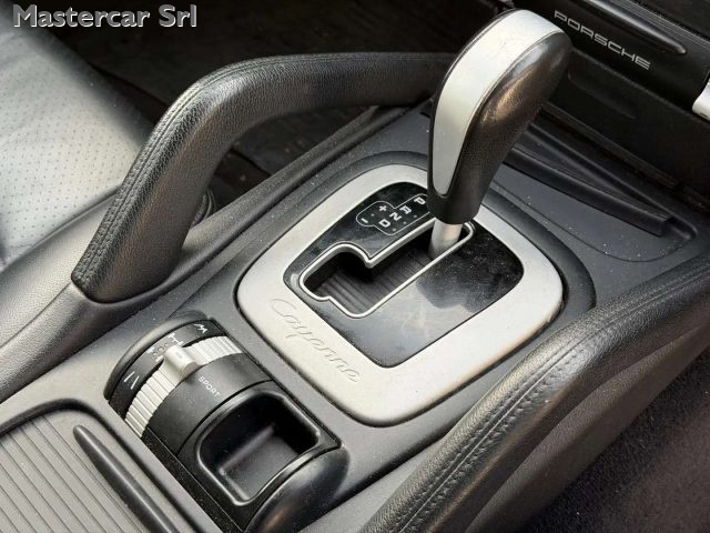 PORSCHE Cayenne usata, con ESP